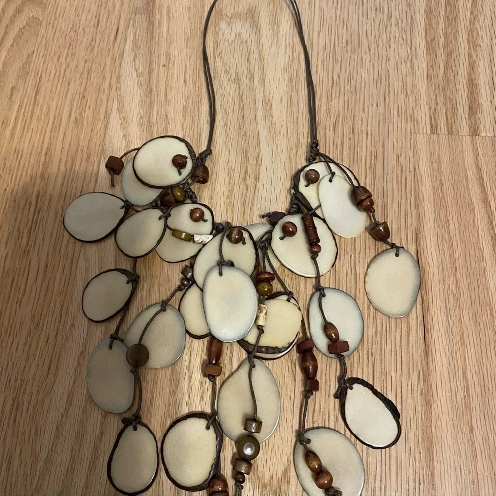 TAGUA WOMEN'S IVORA ILIANA NECKLACE Brown Cream Dangle Boho